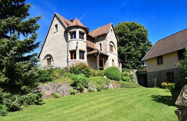 Pleasant Villa in Vöhl-Marienhagen with Private Terrace