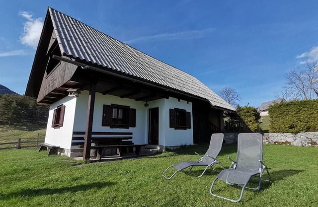Počitniška hiša Uskovnica