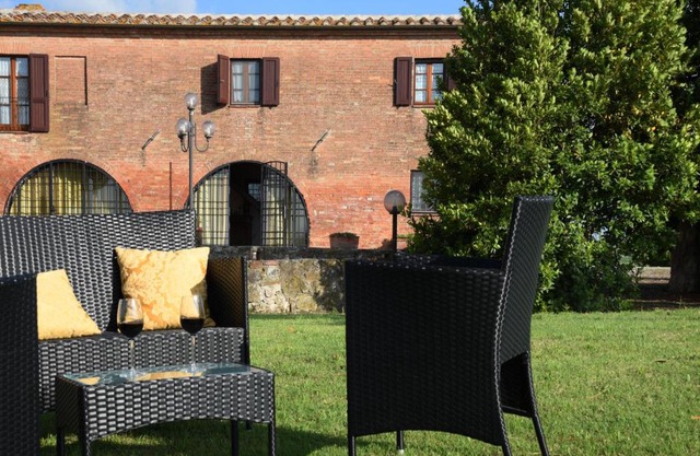 Podere il Granaio - Crete Senesi - Tuscany