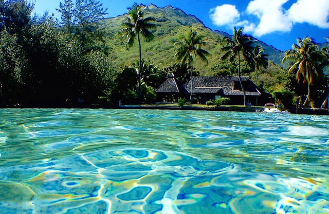 Poerani Suite, 2 rooms in lagoon side villa