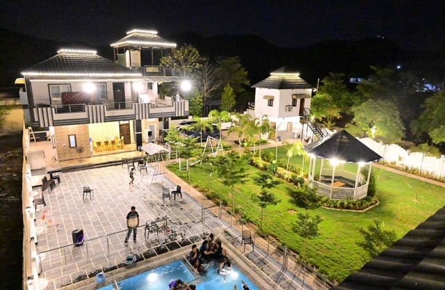 Popli Paradise Resort