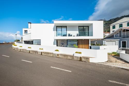 Porto Moniz Atlantic View