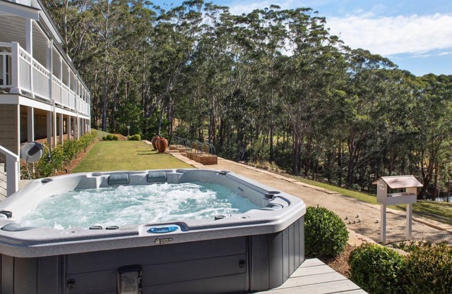 Possum Gully Lodge - Stay 2 Nights, Get the 3rd Night Free