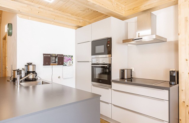 Premium Apartment #1 for up to 6 people with IR-sauna & Whirlpool