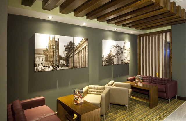 Premier Inn Leamington Spa Town Centre