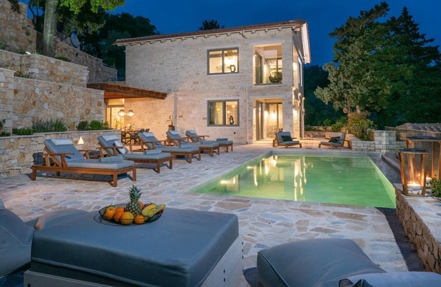 Prenari I Villa - Three Bedroom Villa, Sleeps 5