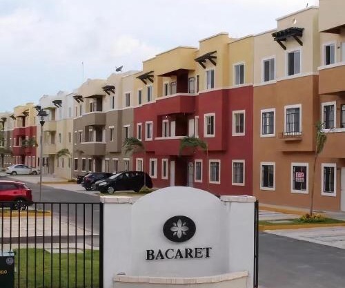 Pretty Apartment HOEStel Bacaret!