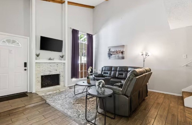 Prime Location 4 SMART TVS4 BEDS Pet Friendly
