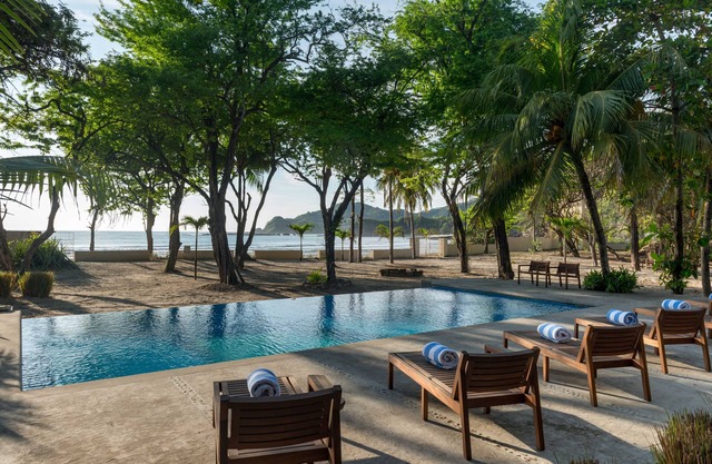 Private And Gated Beach Front Retreat (Sleeps 16) On Exclusive Playa Majagual!