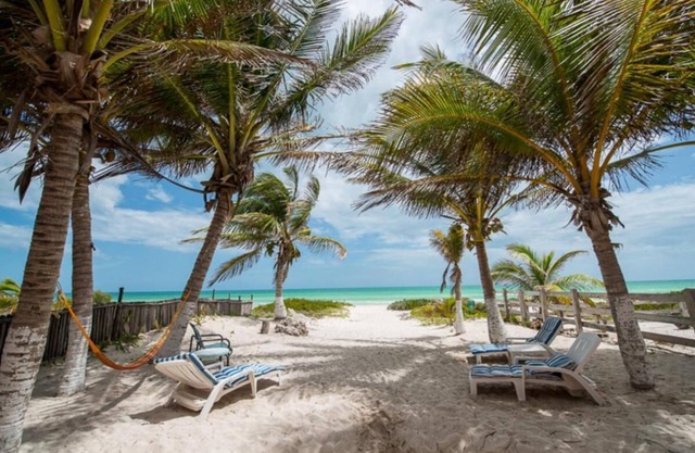 Private Beachhouse Hacienda Antigua