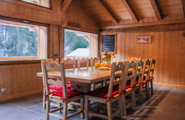 Private cottage in the heart of nature