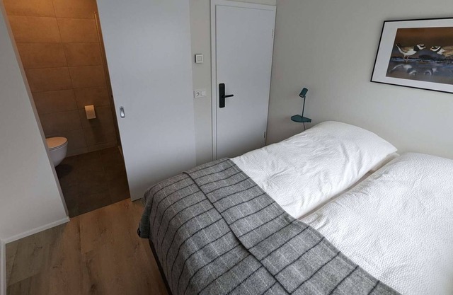 Private Double with Bathroom @ The Ísafjörður inn
