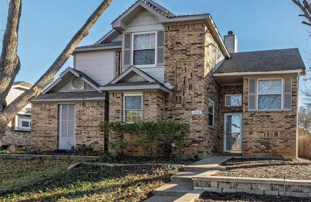 Private Duplex Retreat - Minutes to DFW & Shops