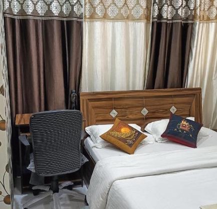 Private Fully Furnished Room in Kalyani Nagar