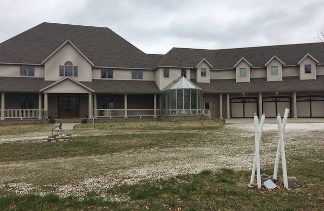 Private, gated manor on 17 acres just minutes from Branson, MO