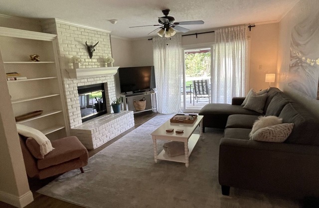 Private Home in the Middle of Dallas/Ft. Worth