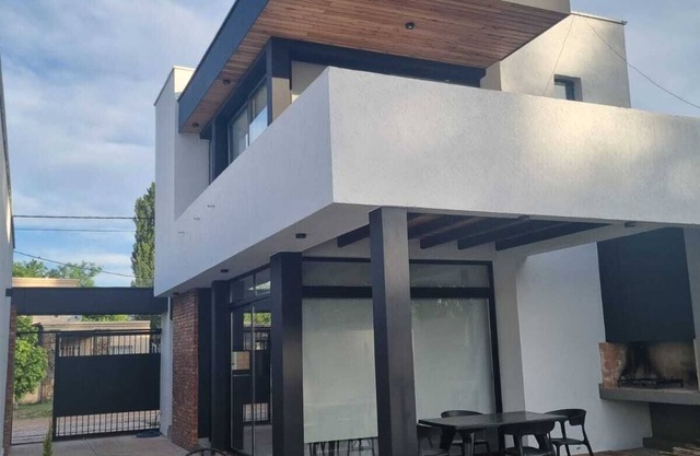 Private House/Views, 6 ,Garden and Sunsets in Mendoza!