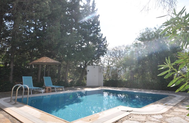 Private Pool Villa Begonvil 2+1