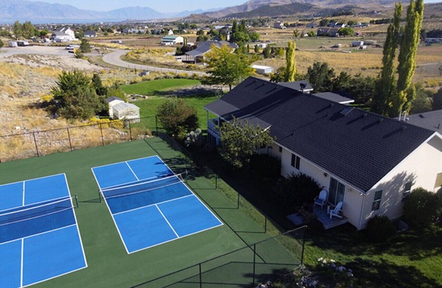 Private Ranch, Spa, Sauna, Theater, DOUBLE Pickleball Courts, Skiing Nearby!