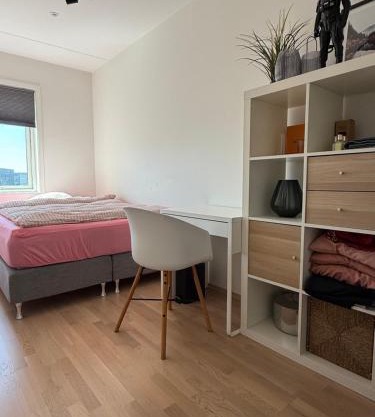 Private room in sharded apartment at Løren