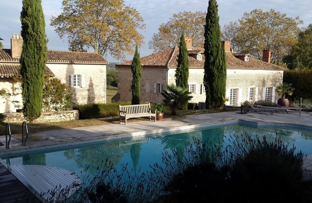 Propriété Composée de Deux Maisons, Près Cahors. Piscine, Pool House et Tennis