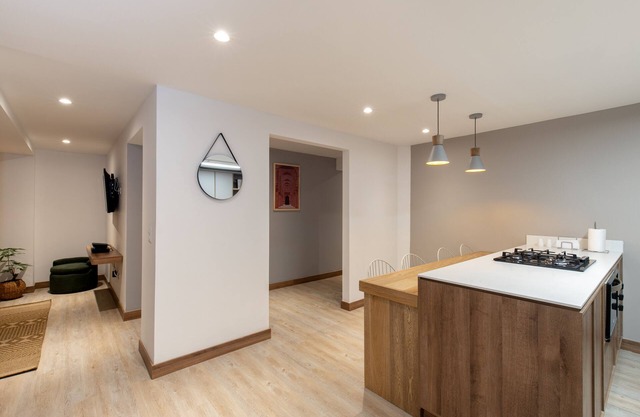 Provenza Private Jacuzzi/Astonishing 2BR AC