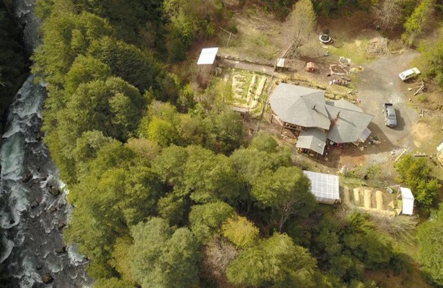 Pucón-Casa Manke-Palguin Alto - Bosque y Río