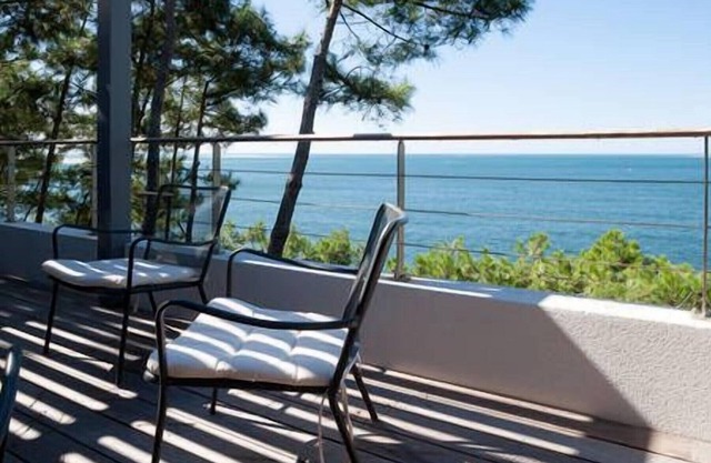 Pyla: Luxury house on the water, exceptional view of the pool /ocean