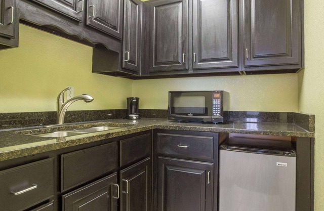 Quality Inn Cedartown