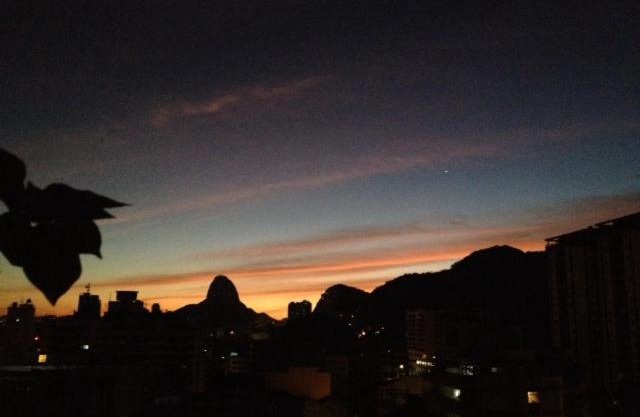 Quartos individuais em cobertura duplex, na zona sul do Rio de Janeiro, perto de todas as praias, Lagoa e Jardim Botânico AMEI