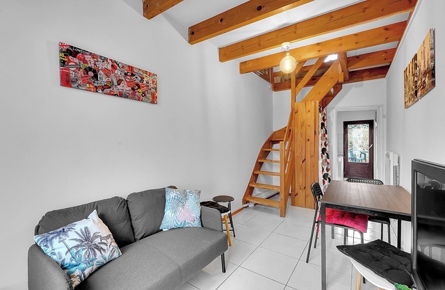 Quiet house with garden, in the heart of Plaisance-Du-Touch