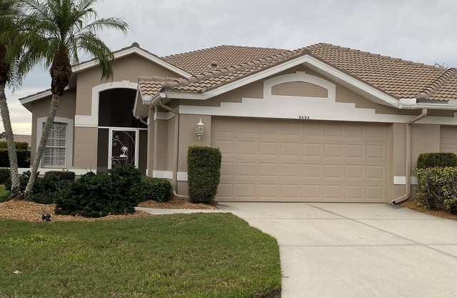 Quiet Stoneybrook Country Club Villa Near Siesta Key -Summer '25 SPECIAL RATES