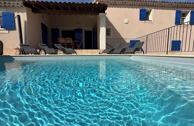 Quiet Villa with Garden and Heated Pool