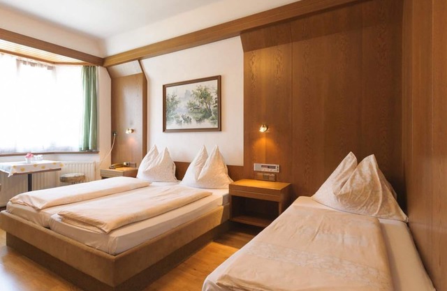 Quintuple room with shower, WC - Hotel Tautermann