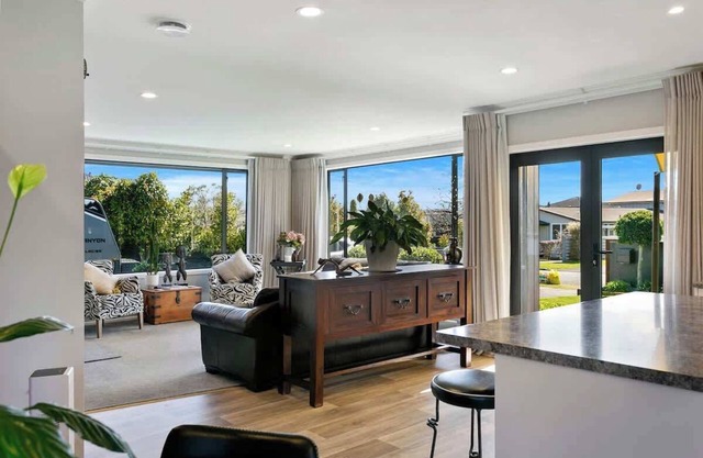 R&R in Rainbow Point