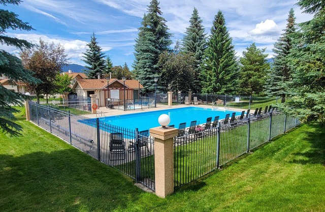 R&R - Relaxation Ridge | Pool/Hot Tub | Spacious
