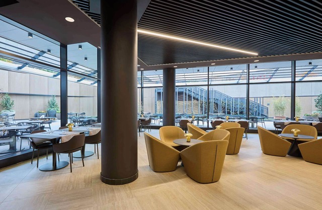 Radisson Blu Hotel, Bergamo Choruslife