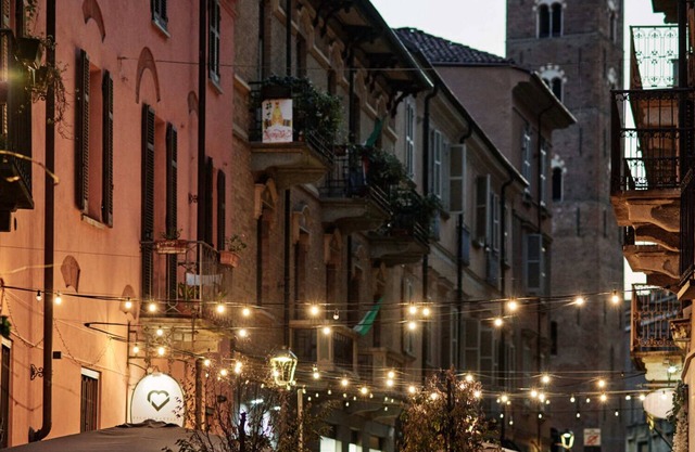 Railing house in the historic center of Asti