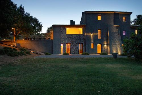 Rara Factory Design House