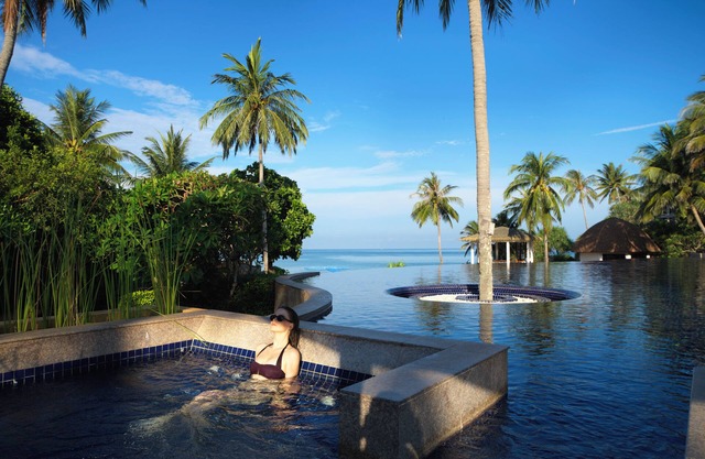 Rawi Warin Resort and Spa