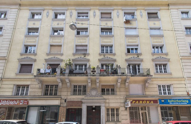 Real Apartments Kertész II.