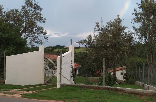 Recanto/Cia. Attractive location for you and your family.