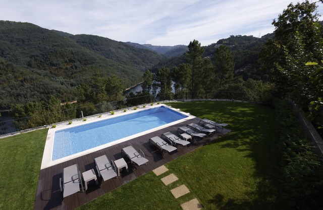 Recanto de Fornelos. Conecção Perfeita Entre Comodidades e a Natureza!