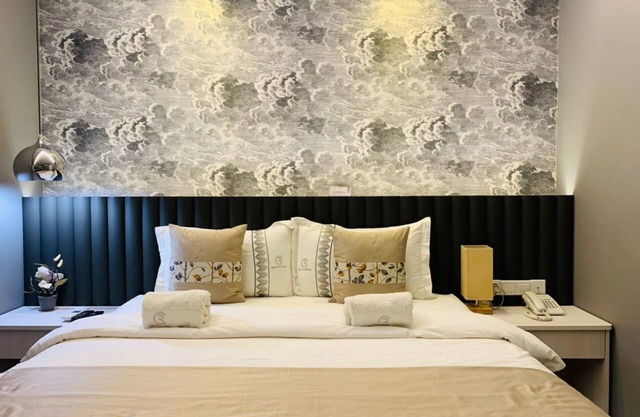 Red City Hotel
