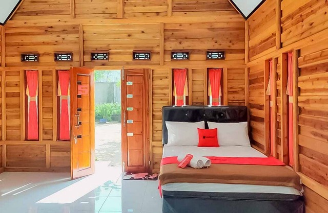 RedDoorz @ Geopark Ciletuh Sukabumi