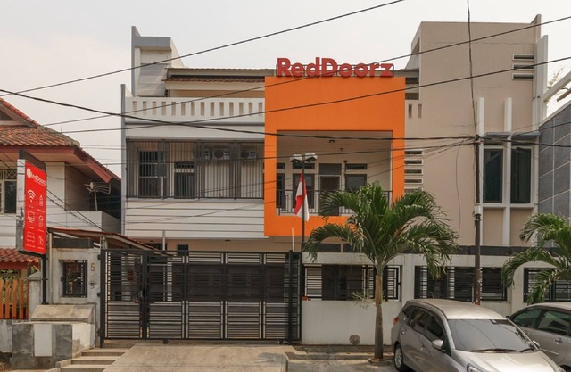 RedDoorz @ Tanjung Duren
