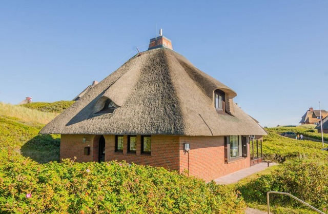 Reet. Dünenlage. Meerblick. Haus Nielsglaat 14 Objekt-id: Ngh/14