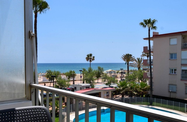 Ref: 278 Beach apartment with pool and parking