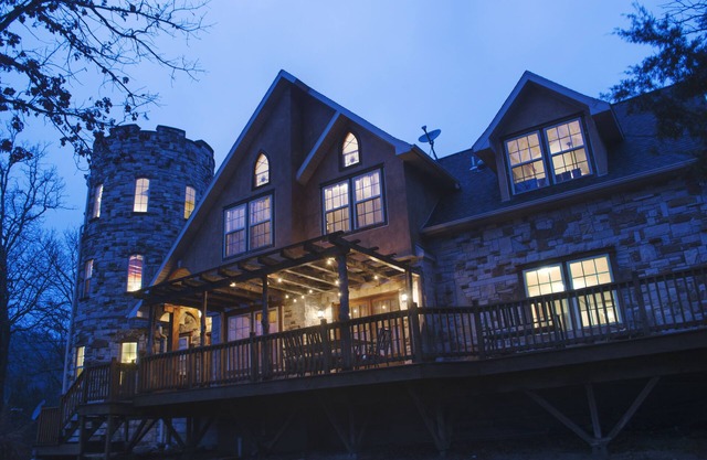 Regal Castle in the Woods!