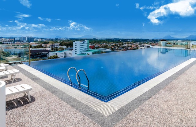 Regatta Stay Kozi Square Kuching